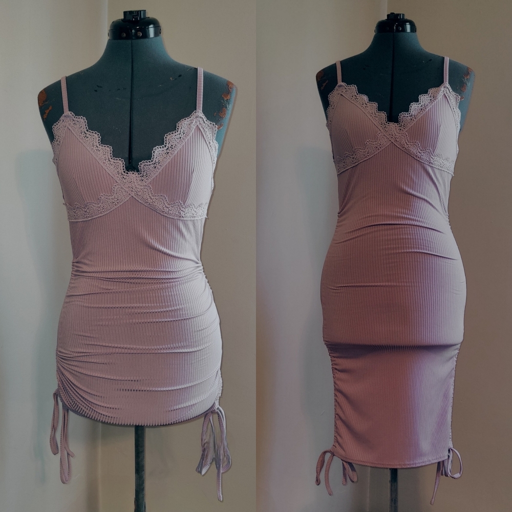 ROMWE Pastel Purple Ribbed Lace Accent Adjustable Cami Dress